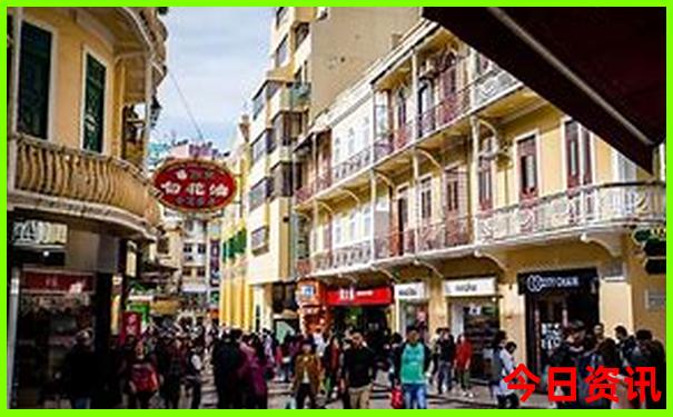 内蒙库布齐沙漠旅游景点
